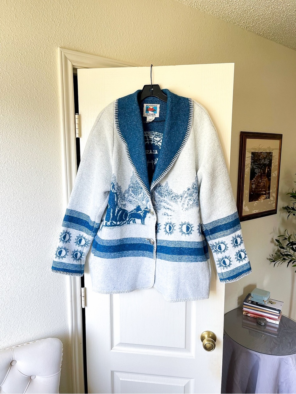 Wooded River Vintage Alaska Sled Dog Blanket Coat Blue White Medium EUC